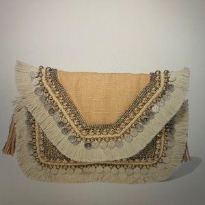Shashi-Leela clutch